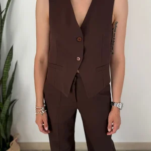 Vicolo – gilet in lino con arriccio sul retro moro