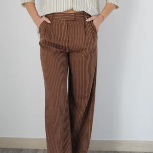 Pantalone pence – Kontatto