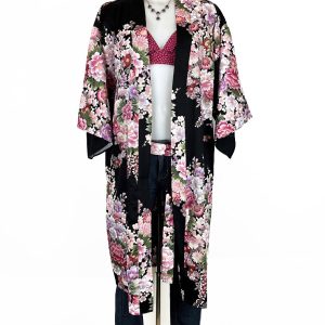 Yukata spolverino nero con elegante motivo floreale